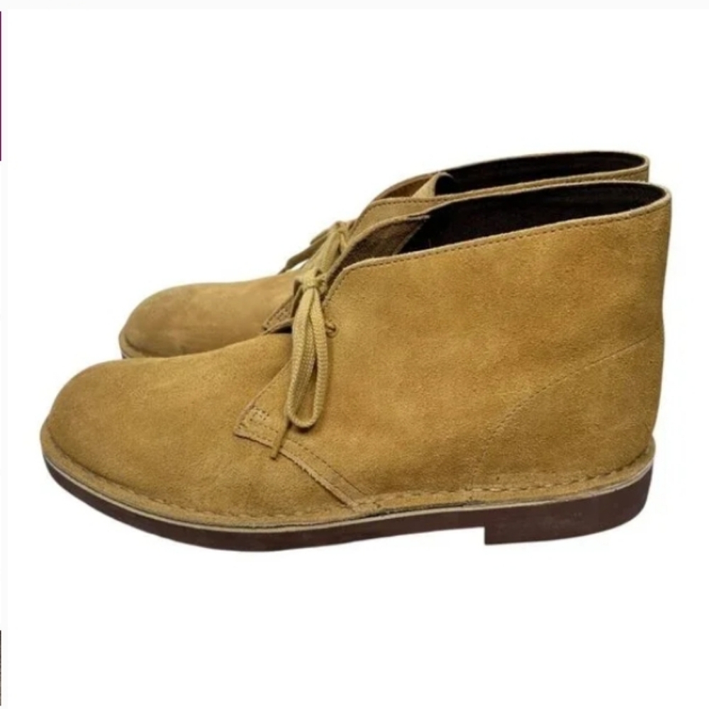 Boots shoes suede